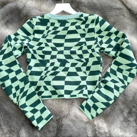 Tilly’s Mint Green Geometric Print Y2k Knit Sweater Crop Top - Picture 6 of 8
